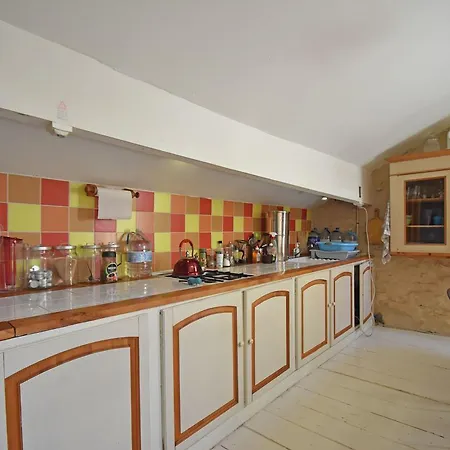 Villa Cozy In Languedoc-roussillon With Private Pool